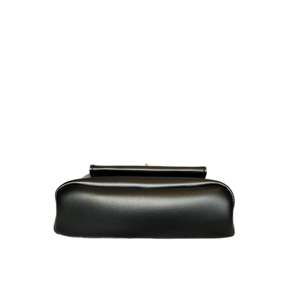Retro Chic Vintage Kiss Lock Handbag Essential