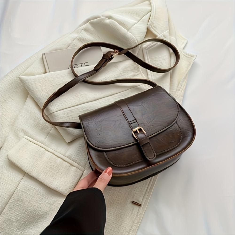 Evelyn Timeless Leather Saddle Crossbody Purse