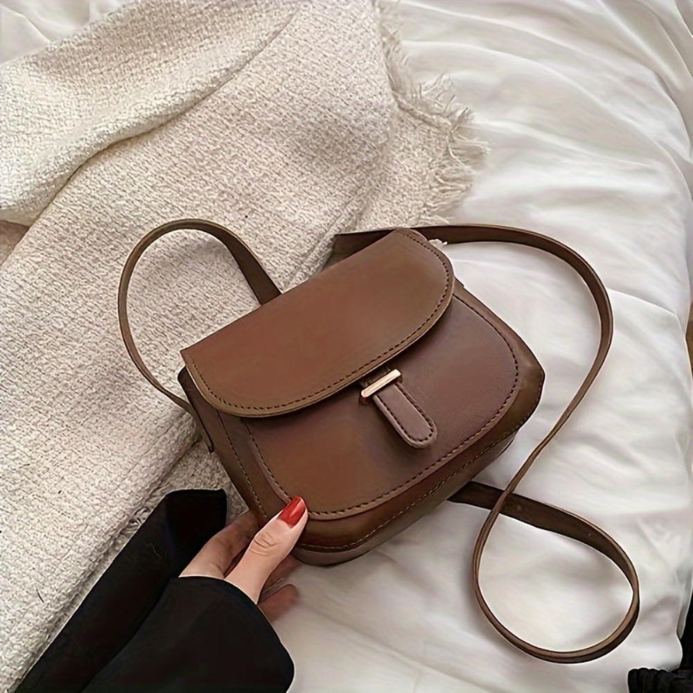 Amelia Retro Stylish Saddle Leather Crossbody Bag