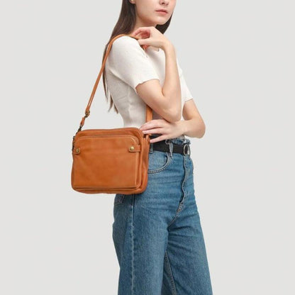 Elegant Classic Leather Handbag for Timeless Style
