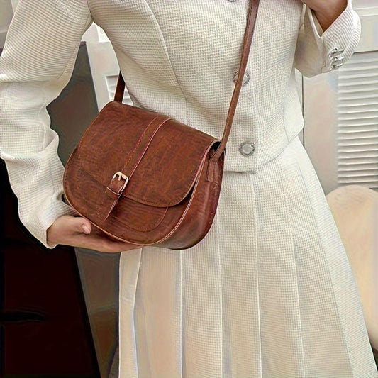 Evelyn Timeless Leather Saddle Crossbody Purse