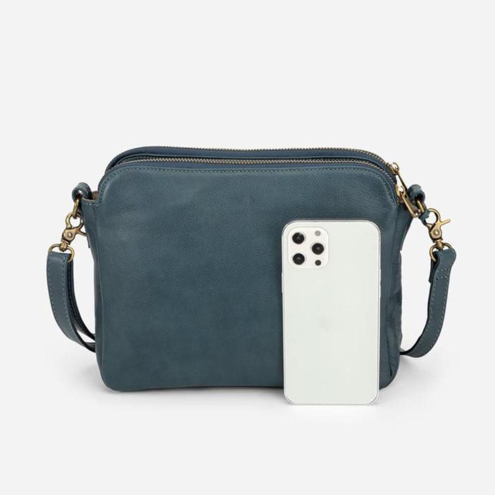 Elegant Classic Leather Handbag for Timeless Style
